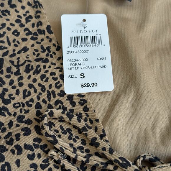 Windsor Jr's Small Tie Front Vest & Mini Skirt Set Black And Tan Animal Print - Picture 3 of 3